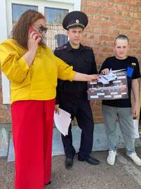 В Новоалександровске в рамках акции «Твой выбор-2024» полицейские провели профмероприятия